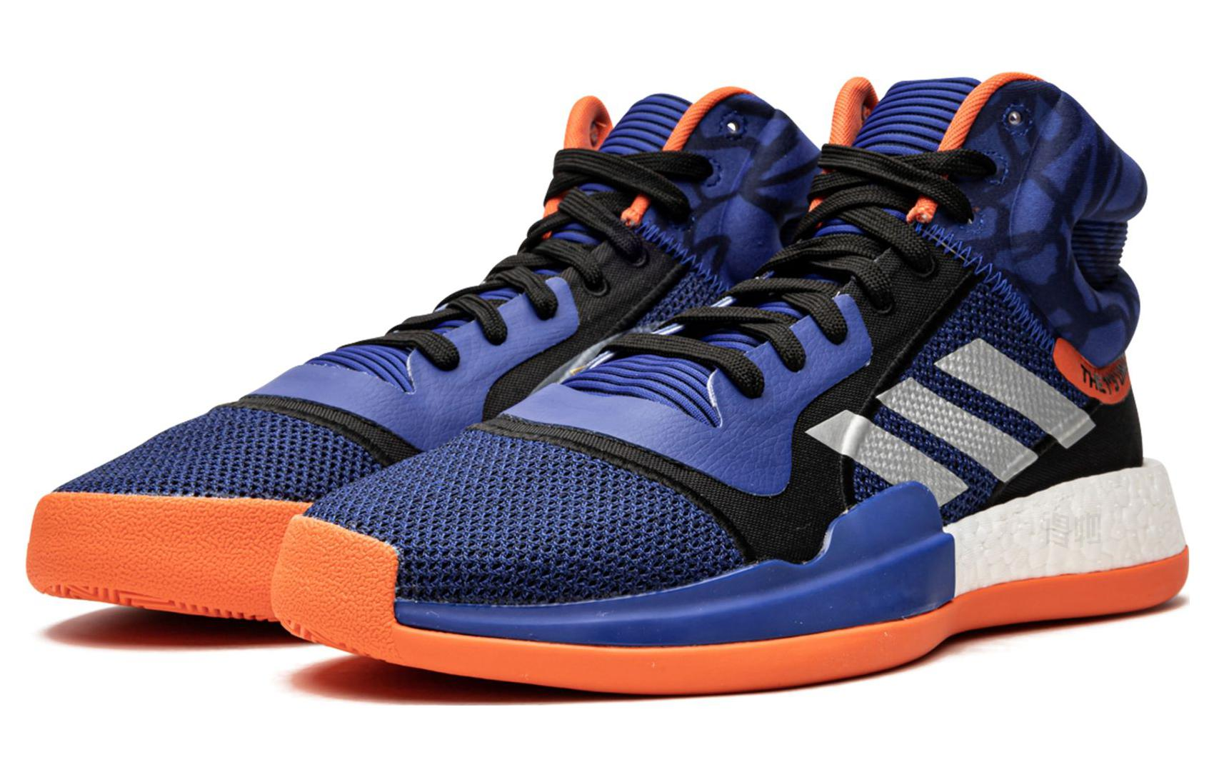 Мужские кроссовки adidas Marquee Boost Kristaps Porzingis (сине-белый) — фото 3