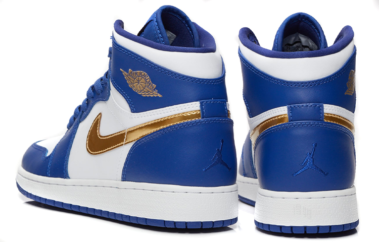 Женские кроссовки Jordan Air Jordan 1 Retro High BG (сине-белые) — Белый / синий / золотой — фото 4