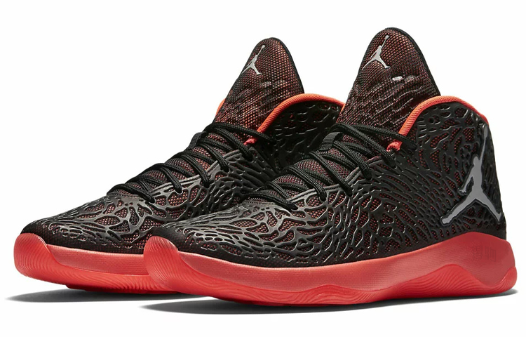 Мужские кроссовки Jordan Ultra Fly (черно-красно-серебряные) — фото 2
