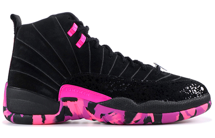 Мужские высокие кроссовки Jordan Air Jordan 12 Retro Doernbecher 2017 (черный / розовый) — Чёрный / розовый — фото 2
