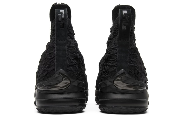 Мужские кроссовки Nike Lebron 15 Performance KITH (черные) — фото 3