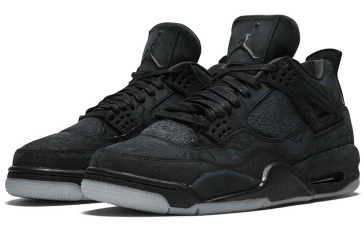 Мужские кроссовки Jordan Air Jordan 4 kaws black (черные) — 黑/夜光 — фото 4