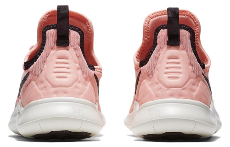 Женские кроссовки Nike Free TR 8 (розово-белые) — Розовый / белый — фото 4
