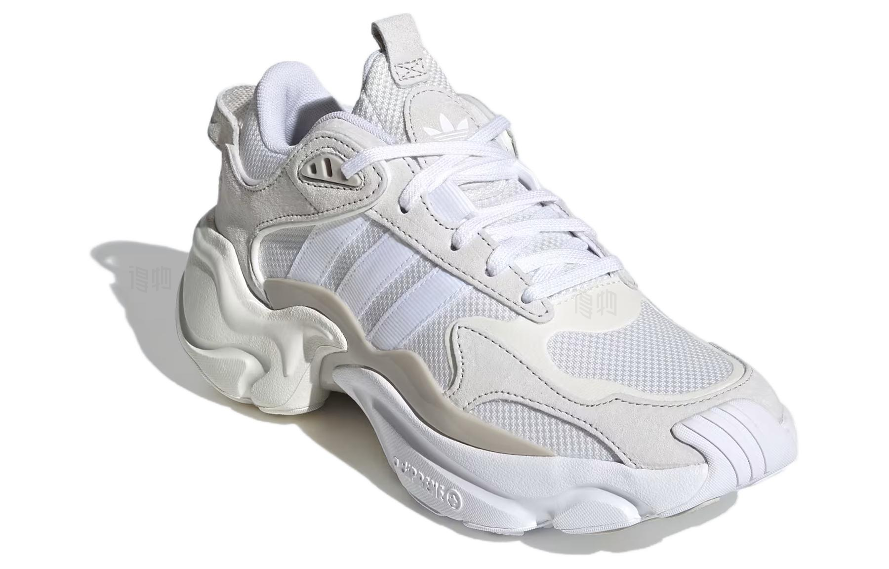 Женские кроссовки adidas originals Magmur Runner (белые) — фото 3