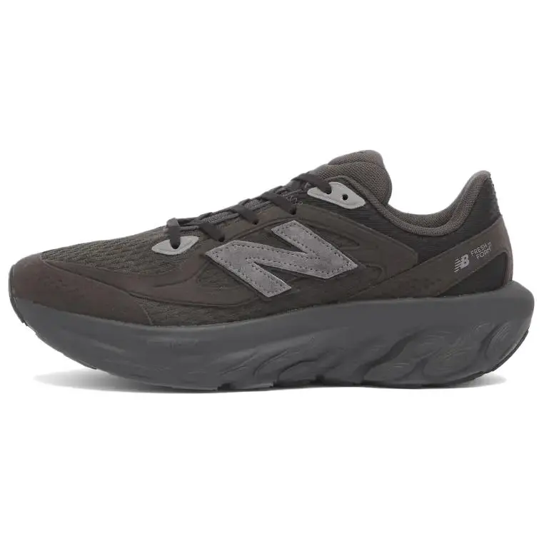 New Balance mesh-panelled fresh foam sneakers