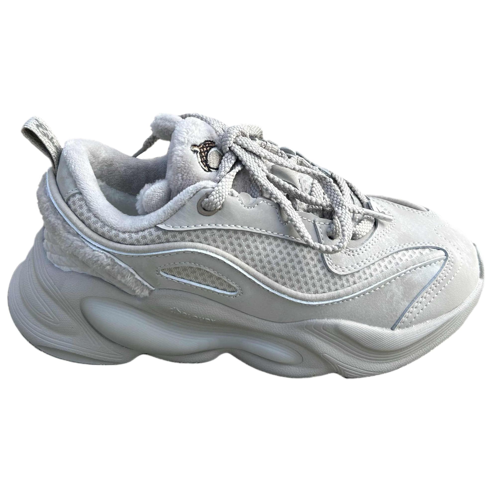 Erke Fleece Lined Fashion Comfortable Slip Resistant Thermal Low top Casual Running Shoes Women’s Gray