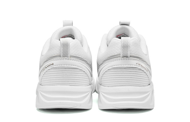 XTEP Blade Slip Resistant Abrasion Resistant Low top Running Shoes Women’s White