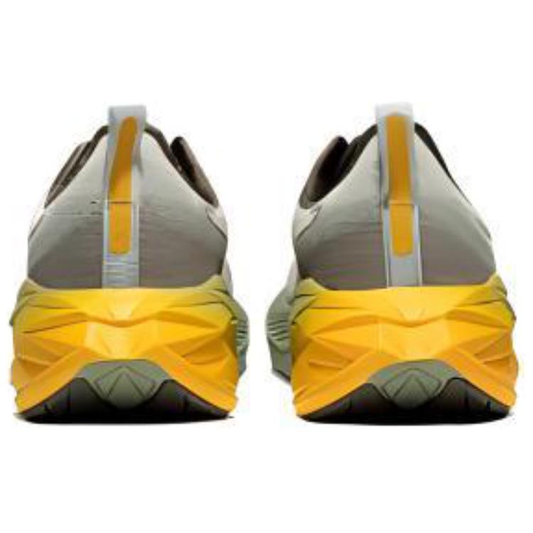 ASICS Novablast 4 Sneakers ‘White Green Yellow’