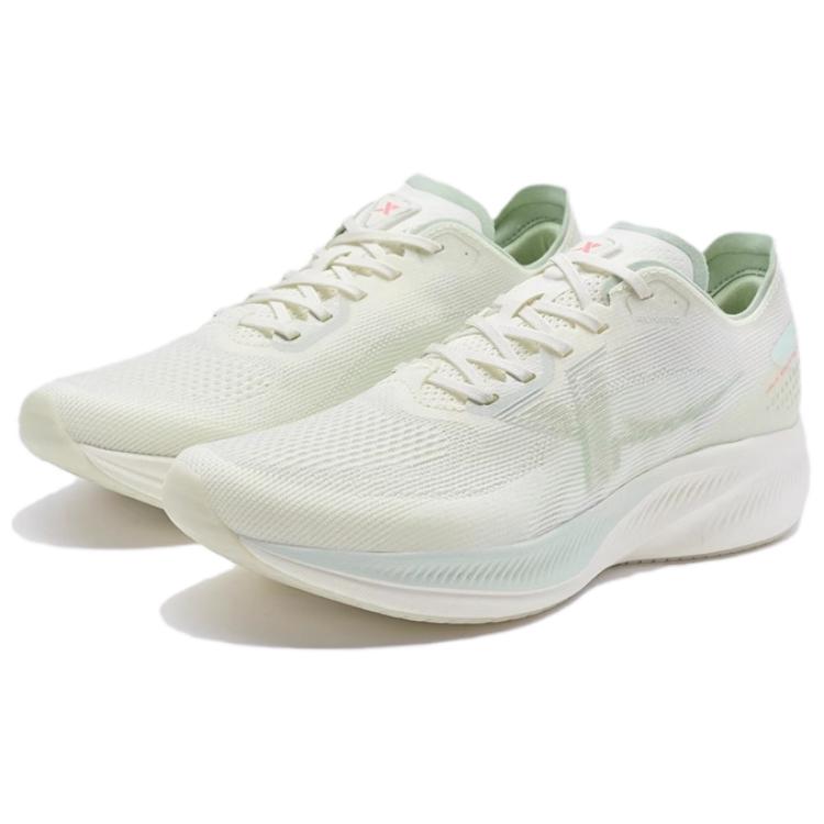 XTEP Cushioning Slip Resistant Low top Running Shoes Women’s Yellow Green