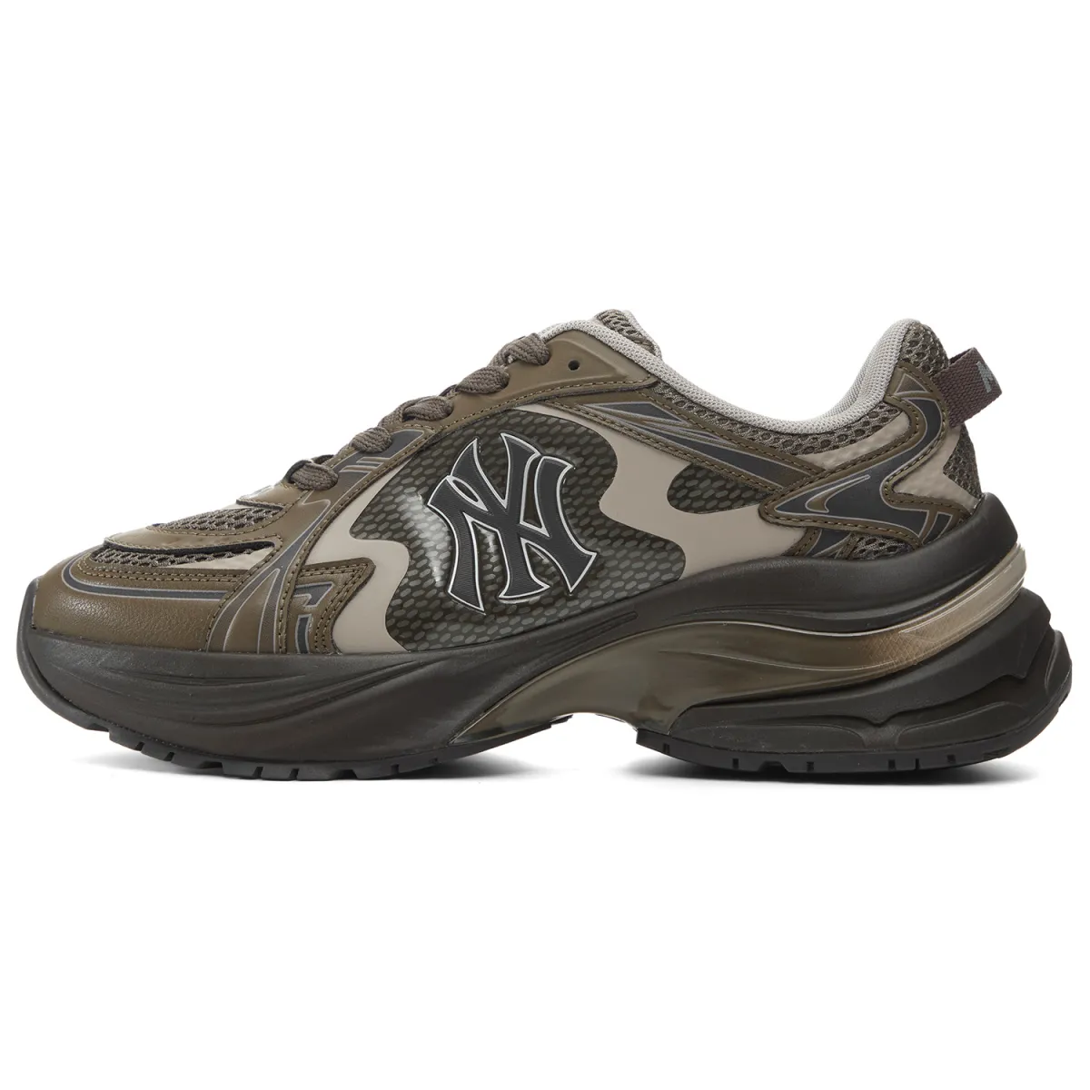 MLB New York Yankees Textile, Synthetic Leather Height Increasing Low top Casual Running Shoes Unisex Brown
