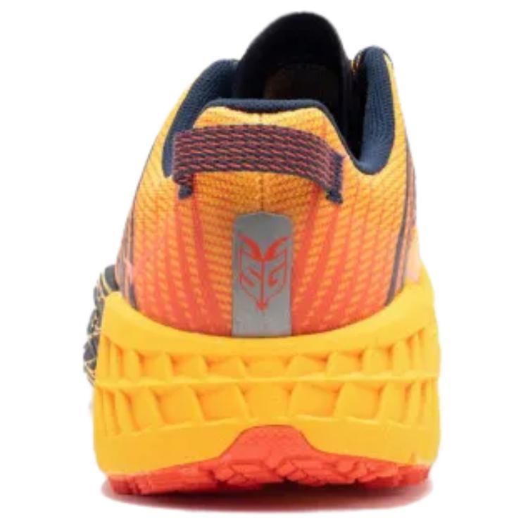 HOKA ONE ONE Speedgoat 4 Gold Fusion