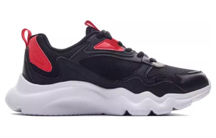 QIAODAN Mesh Slip Resistant Low top Running Shoes Men’s Black Red
