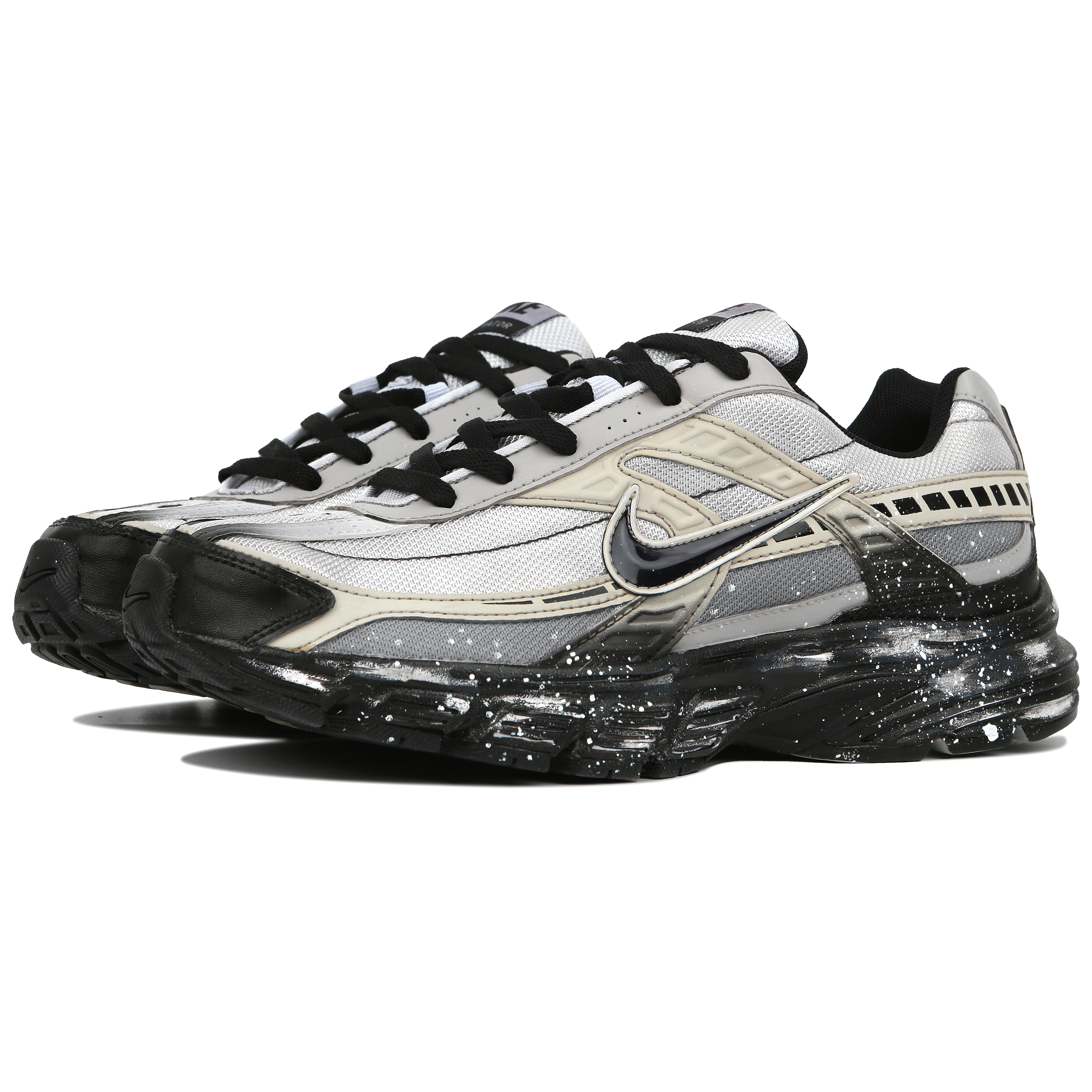 Nike Initiator Abrasion Resistant Low top Running Shoes Men’s Gray