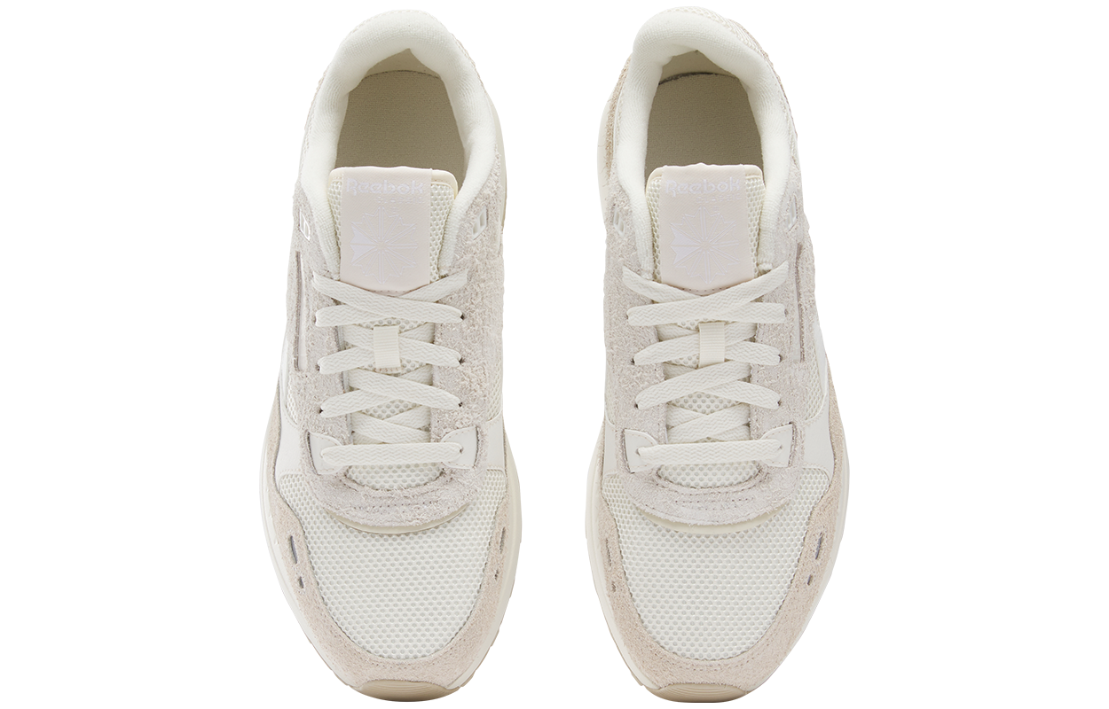 Classic Leather 2400 Reebok ‘Vintage Chalk’