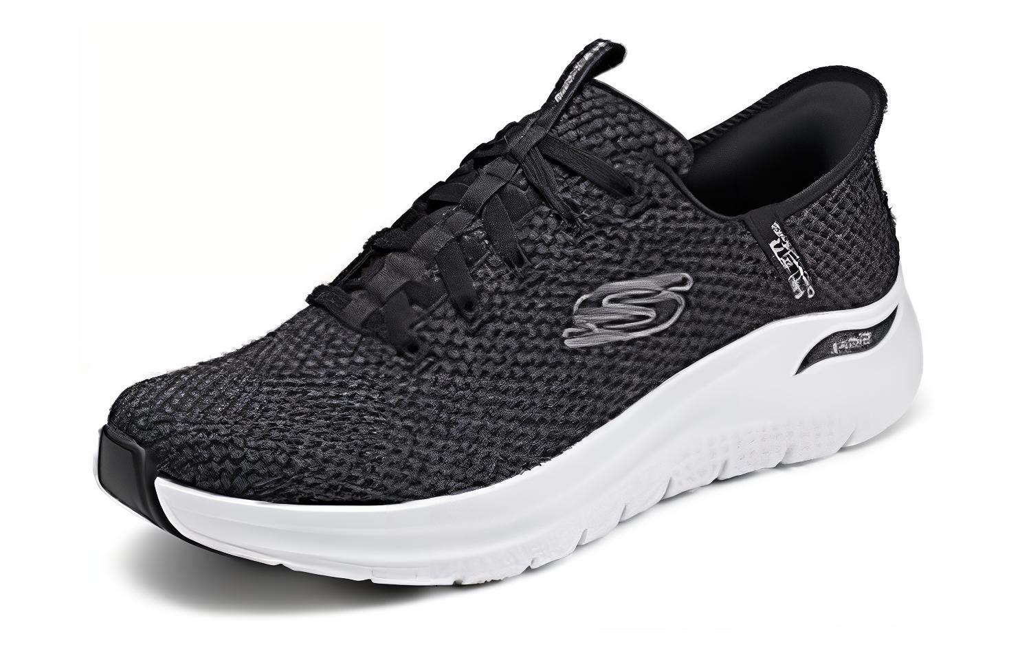 Skechers Low top Running Shoes Men’s Black White