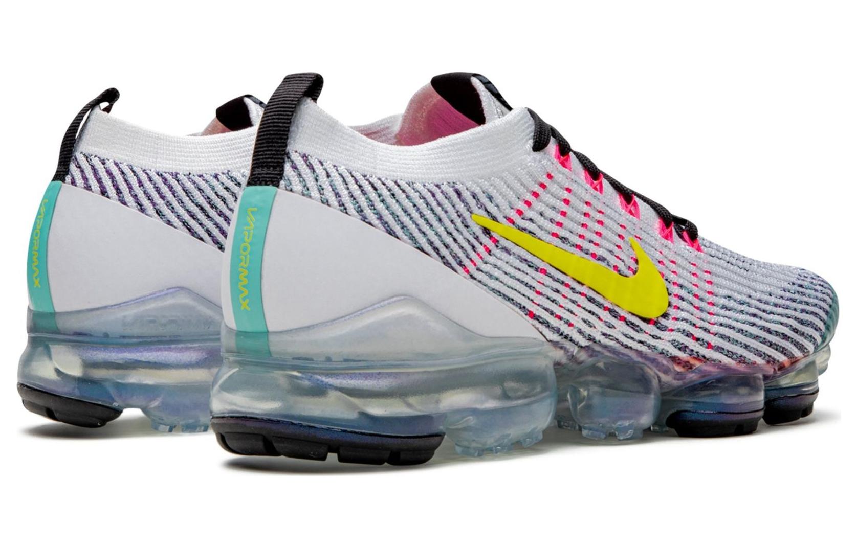 Мужские кроссовки Nike Air VaporMax 3.0 Dynamic Yellow (серебристо-желтые) — Серебристый / жёлтый — фото 4