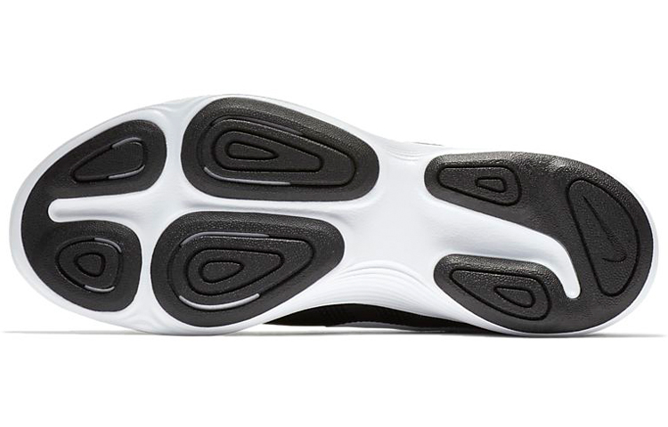 Женские кроссовки Nike REVOLUTION 4 (черно-белые) — Чёрныйбелый — фото 6