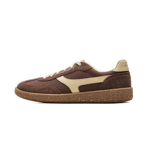 Li Ning YUNCHUAN 2 Slip Resistant, Abrasion Resistant, Lightweight Low top German Army Trainers Men's