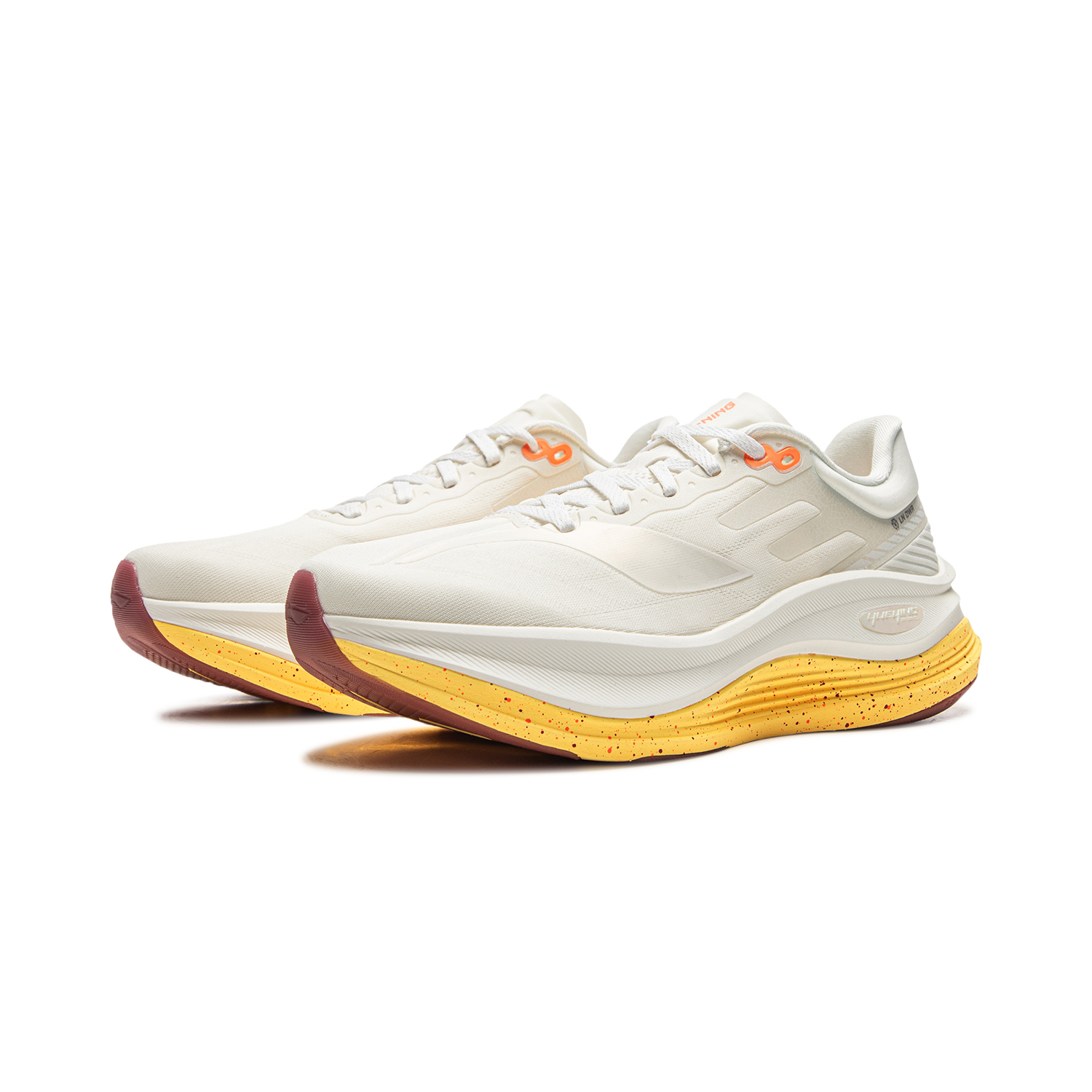 Li Ning Yueying 5pro Cushioning Slip Resistant Abrasion Resistant Breathable Lightweight Low top Ultra BOOM Technology