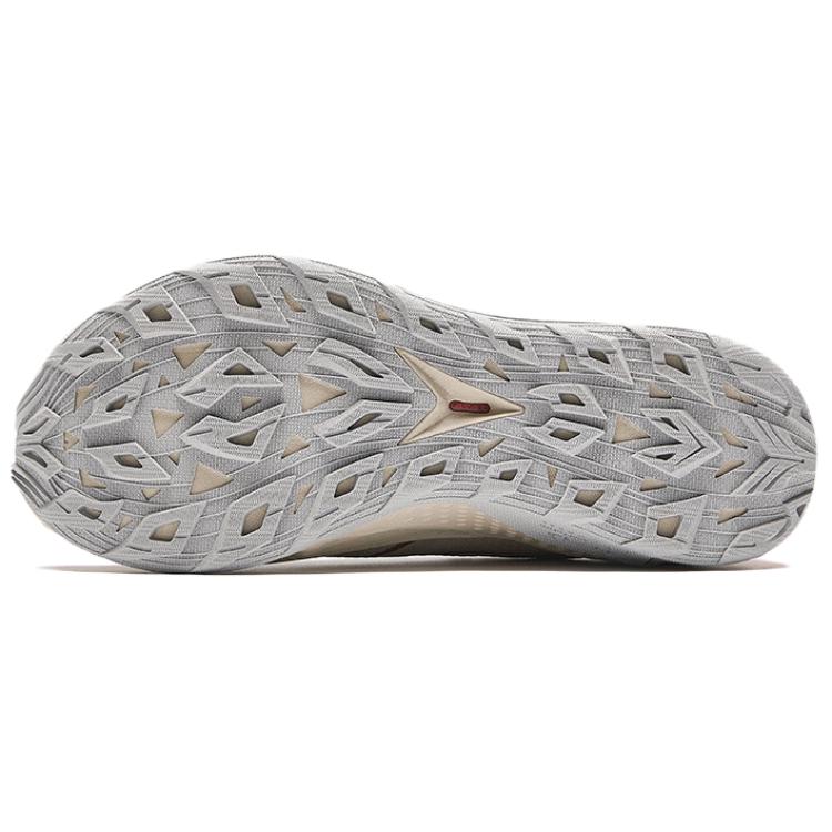 Anta Slip Resistant Abrasion Resistant Low top Running Shoes Women's Beige Red