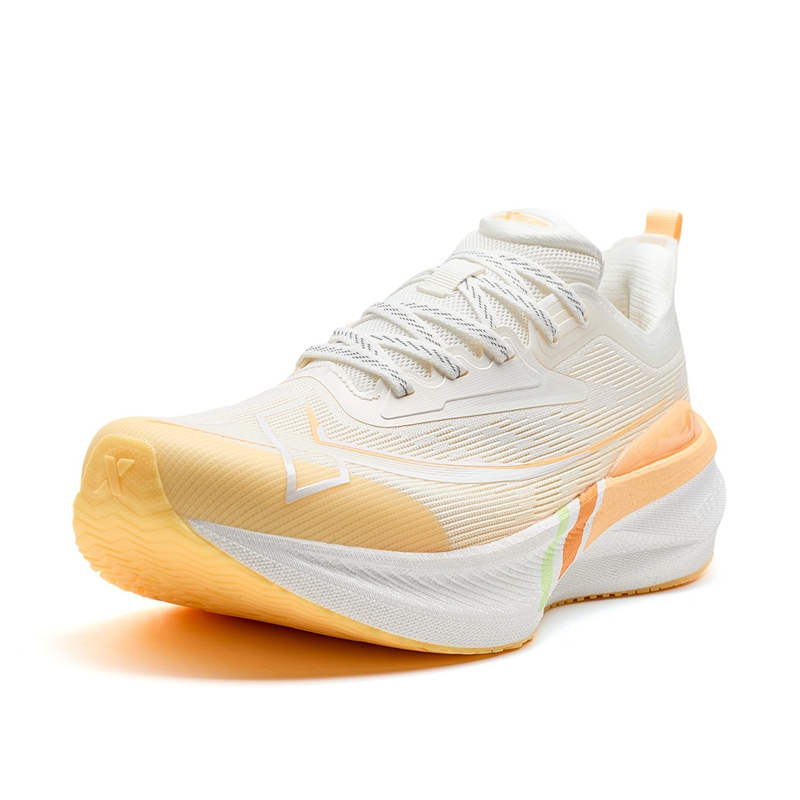 XTEP Two Thousand Kilometers 2.0 Anti Slip Wear Resistant Low Top Running Shoes Women’s Persimmon Like Bamboo Breaking