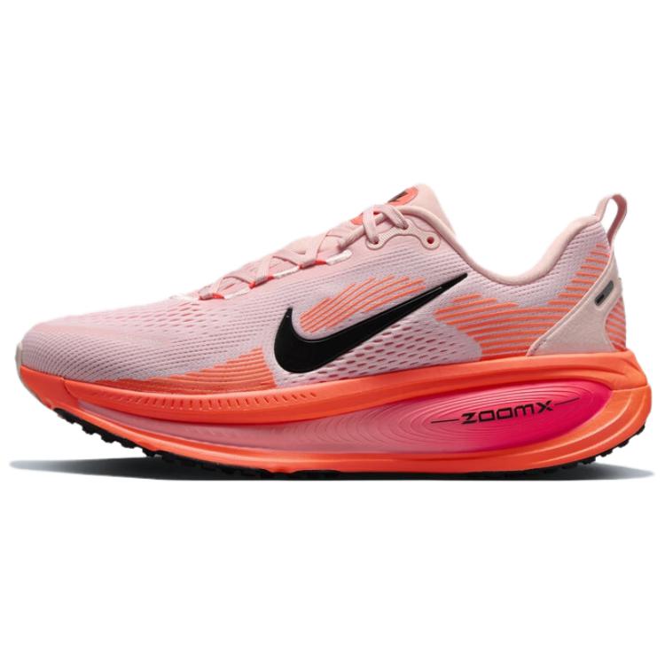 Женские кроссовки Nike Vomero 18 (красно-черные)