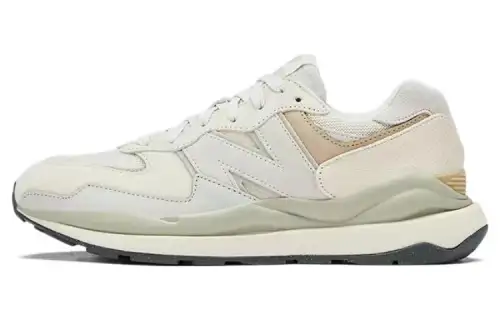 57/40 New Balance 'Grey Day'