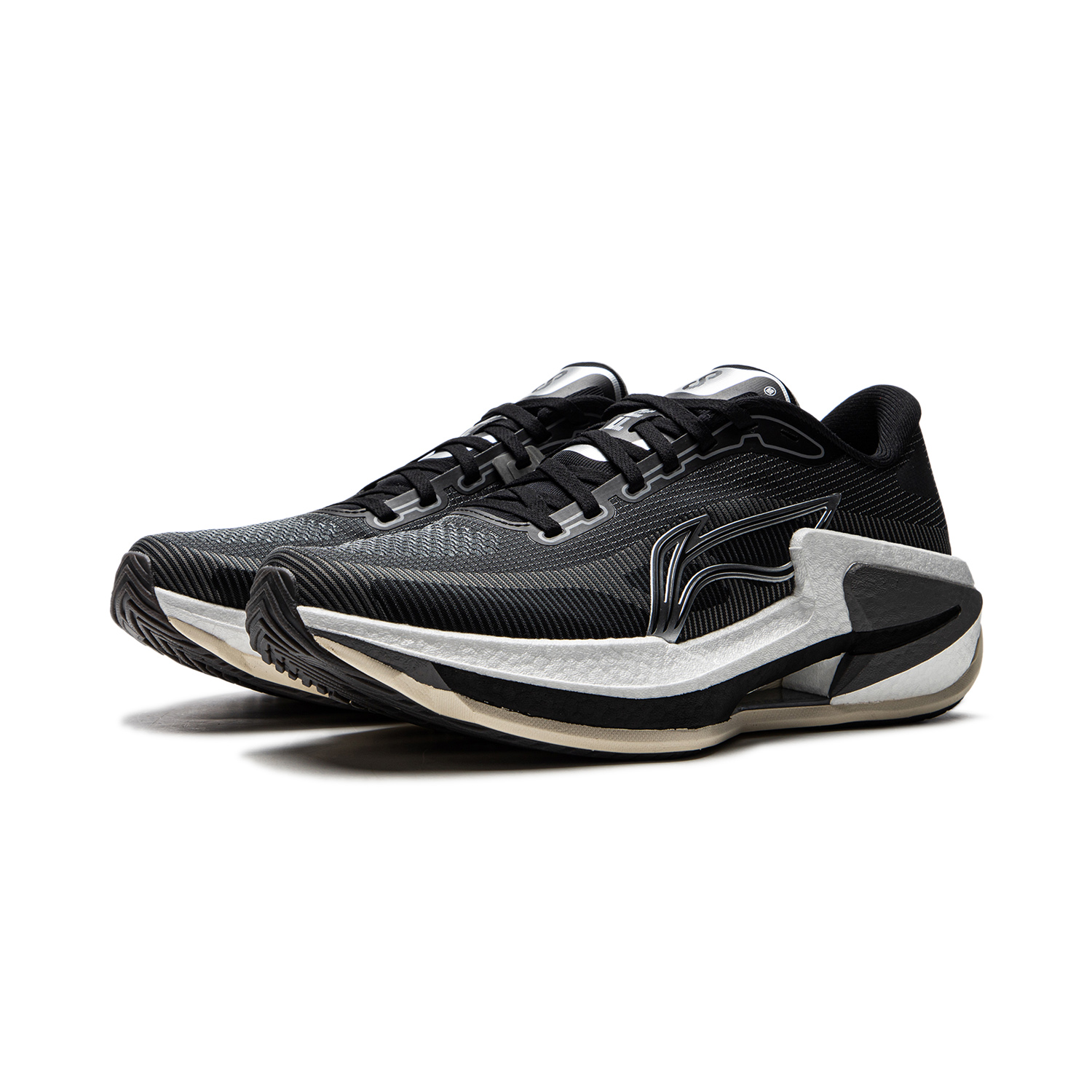 Li Ning Cushioning Slip Resistant Abrasion Resistant Breathable Low top Running Shoes Men’s Black White