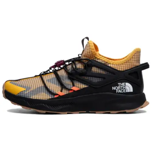 THE NORTH FACE Oxeye Tech Low top Running Shoes Unisex Gold