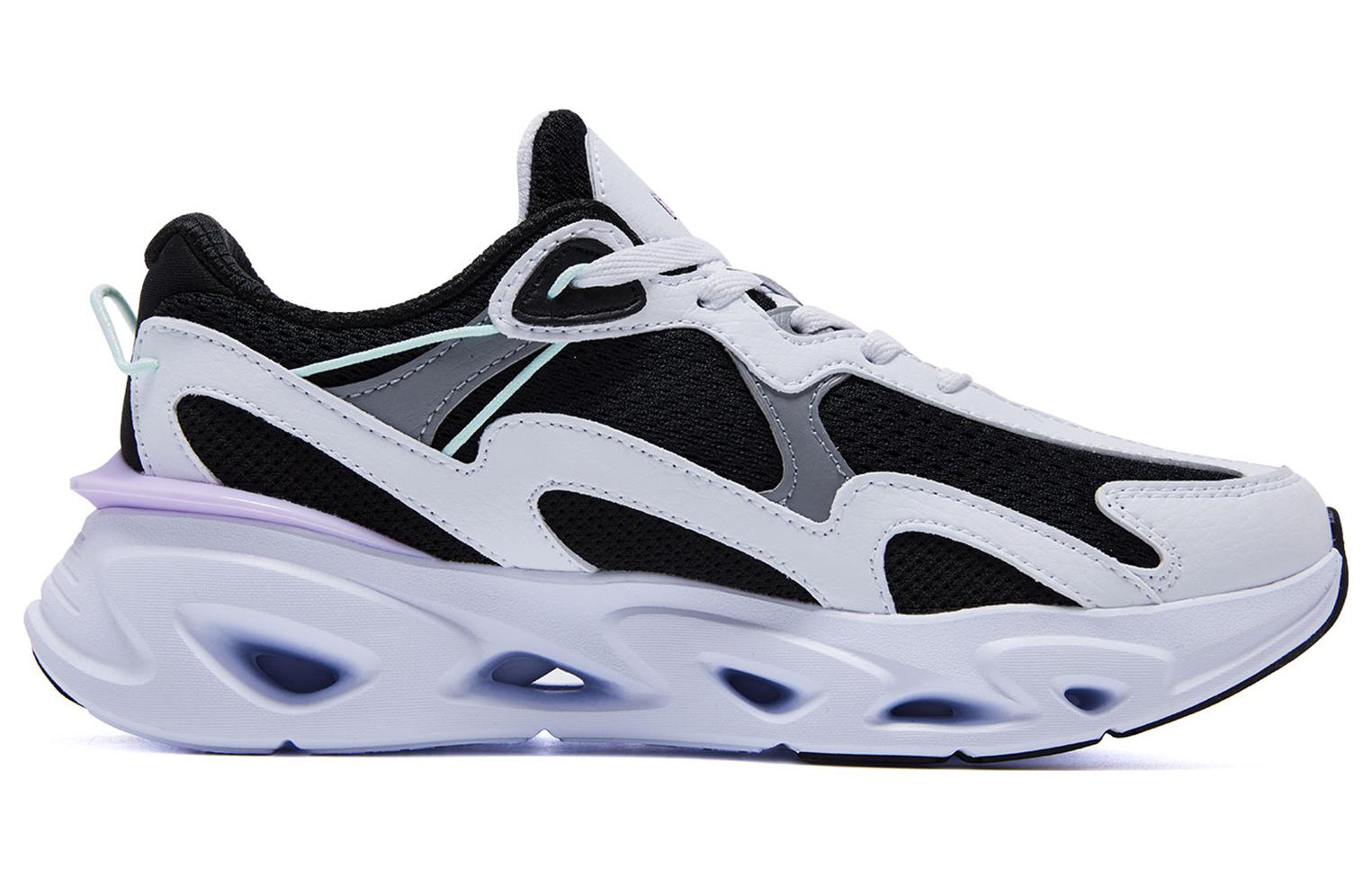 PEAK Wind Cave Low top Running Shoes Women’s Black White