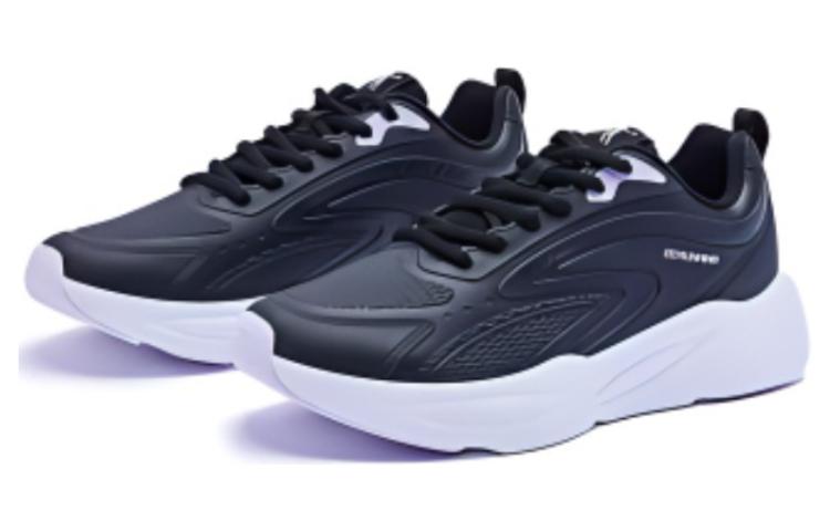 QIAODAN Cushioning Slip Resistant Low top Running Shoes Women’s Black White