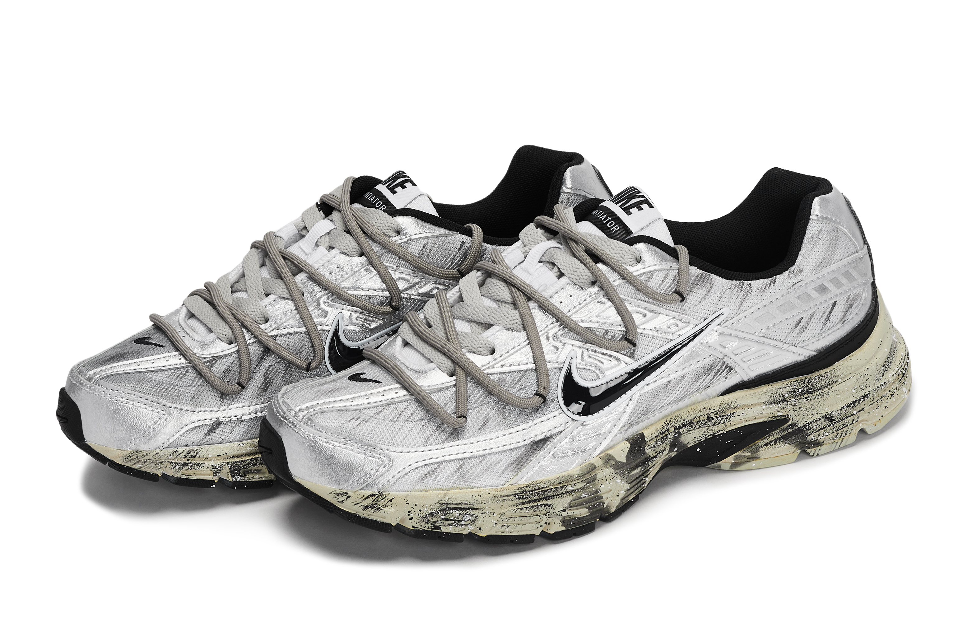 Nike Initiator Abrasion Resistant Low top Running Shoes Men’s Black Silver Brown