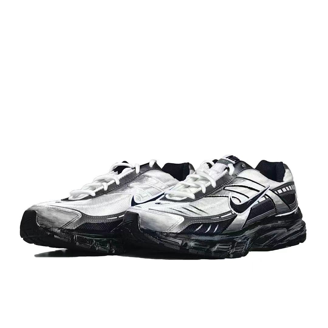 Nike Initiator Abrasion Resistant Low top Casual City Commuting Running Shoes Men’s Black White Silver