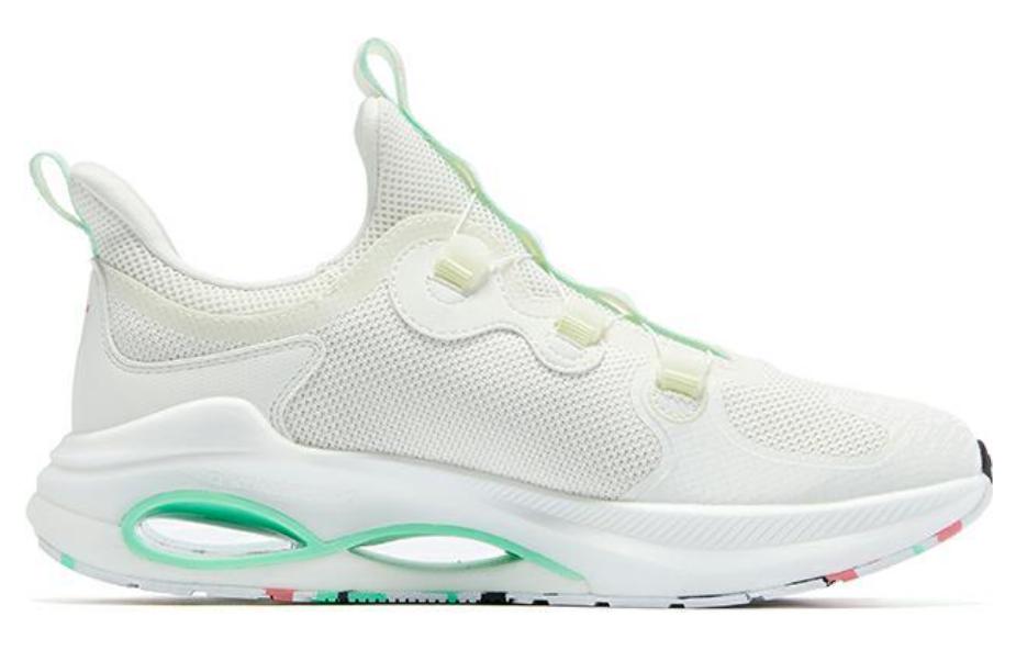 QIAODAN Comfortable Slip Resistant Lightweight Rebound Low top Running Shoes Men’s White Green