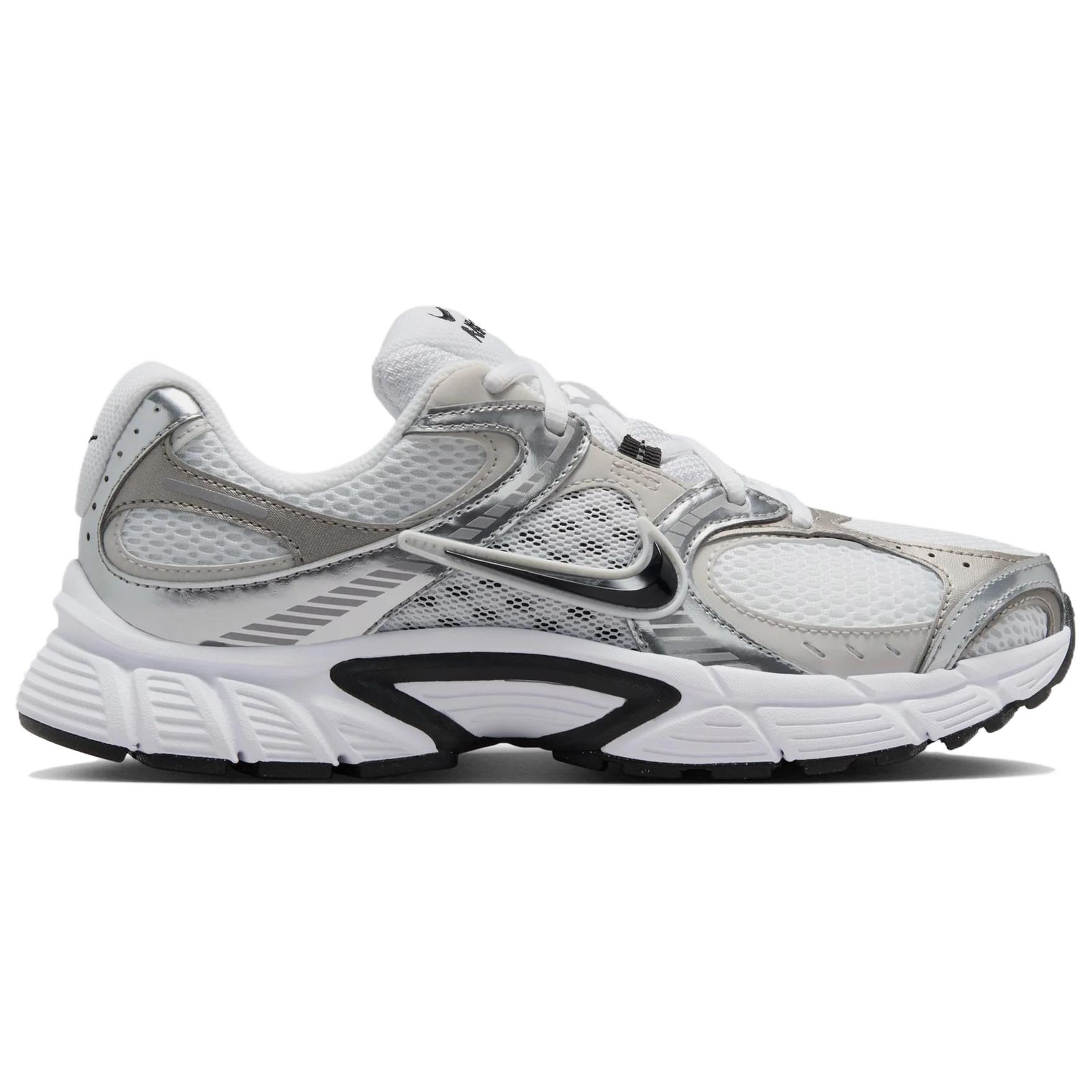 Nike V5 Rnr White Vast Grey Metallic Silver Black Women’s