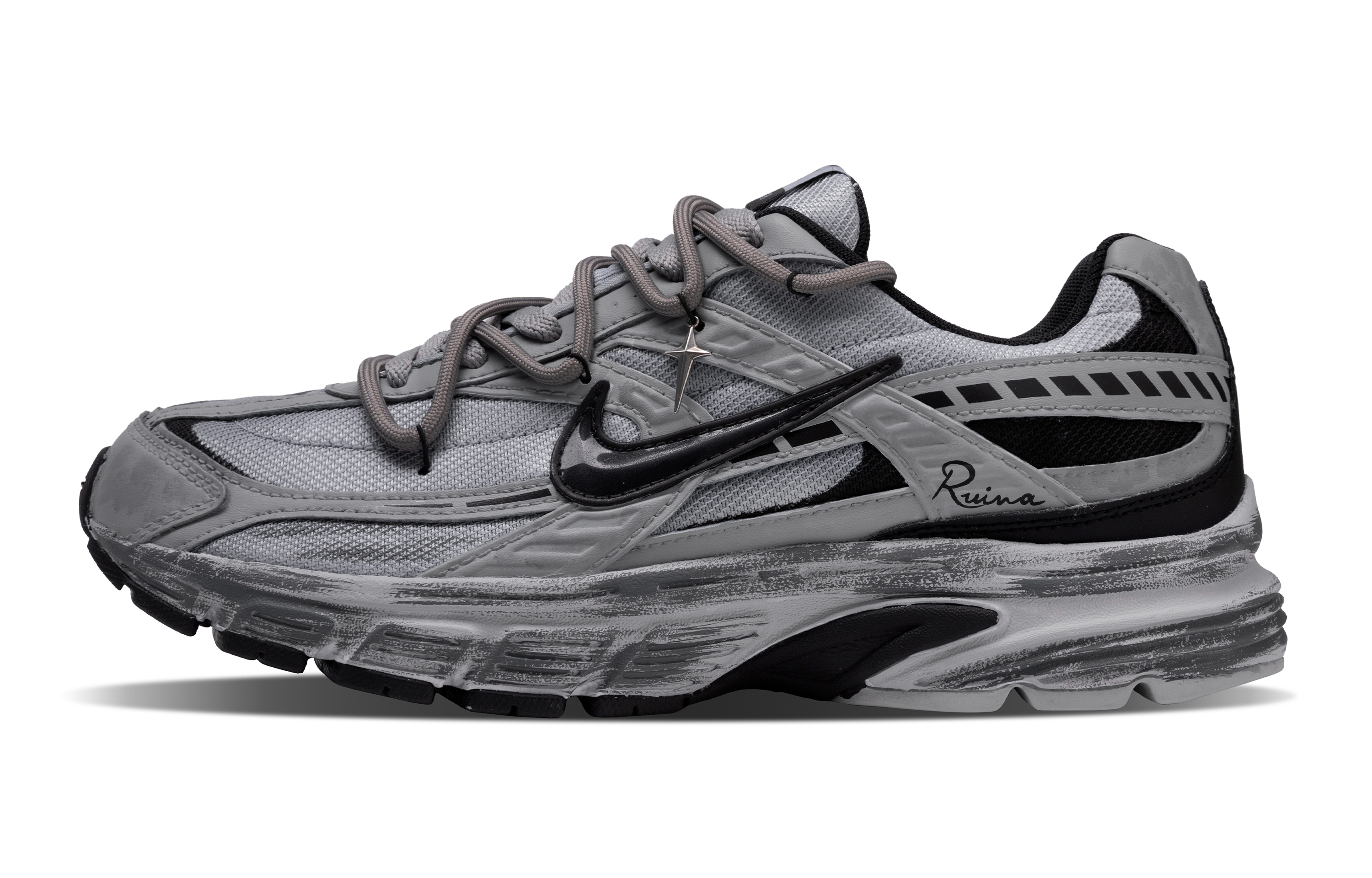 Nike Initiator Slip Resistant Low top Running Shoes Men’s Gray