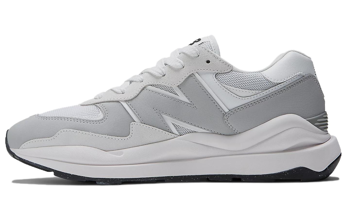 New Balance NB 5740 Comfortable artificial leather shock-absorbing low-top casual running shoes men's gray and white