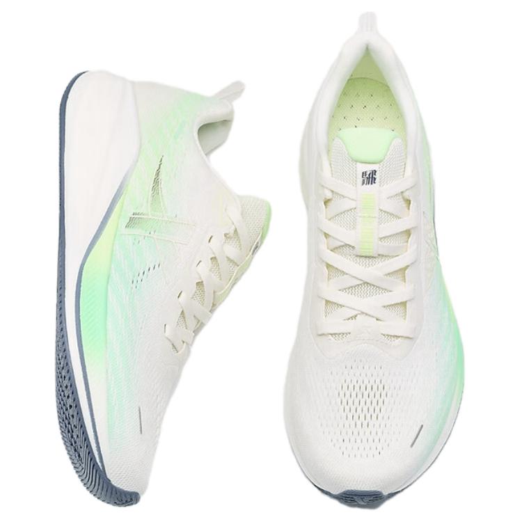 XTEP 5.0LITE Abrasion Resistant Rebound Low top Running Shoes Women’s White Green