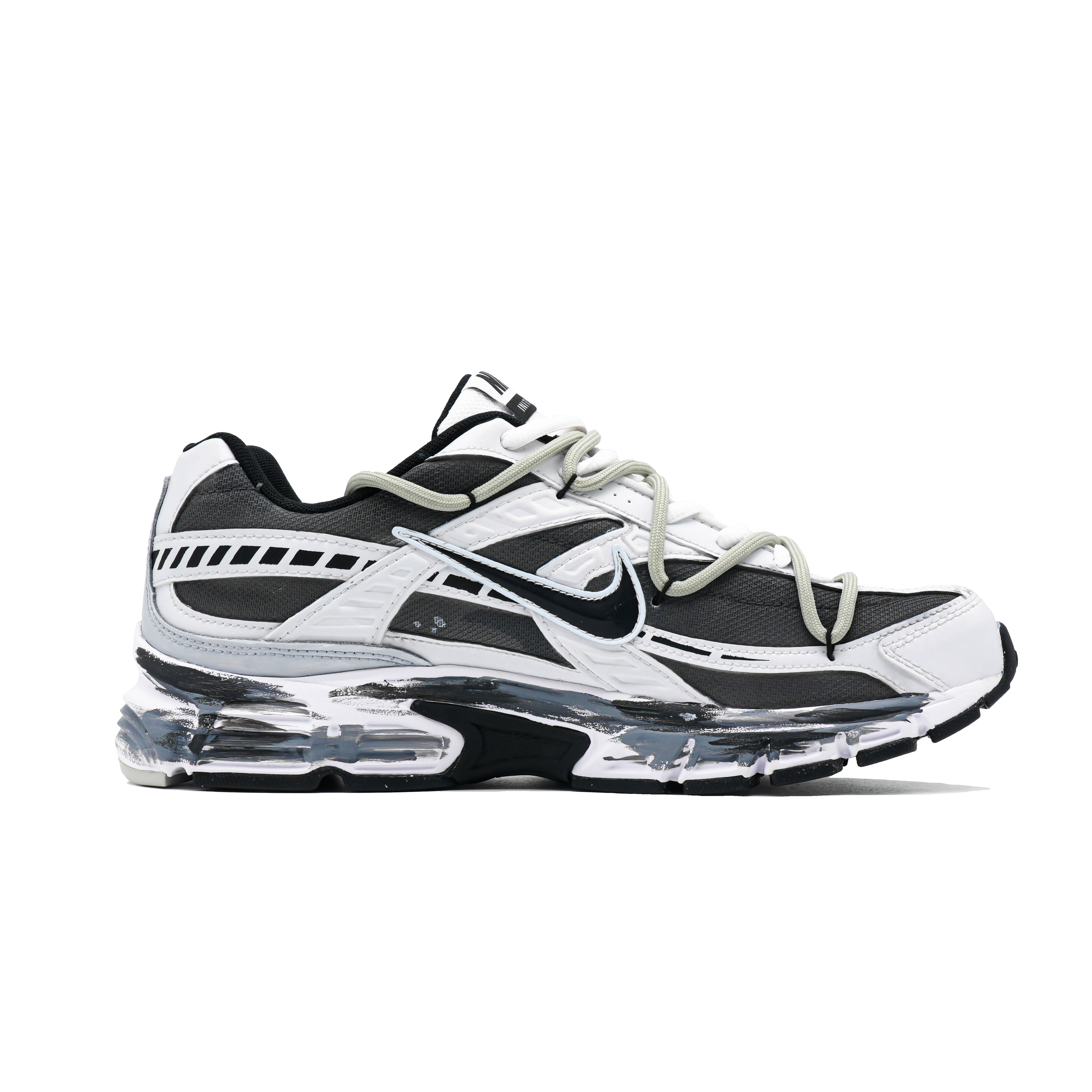 Nike Initiator Abrasion Resistant Low top Casual City Commuting Running Shoes Men’s Black White