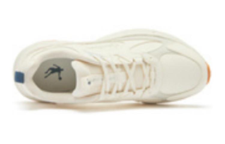 QIAODAN Cushioning, Wear Resistant Low top Running Shoes Women’s White