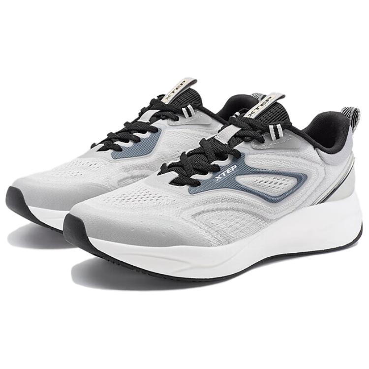 XTEP Abrasion Resistant Low top Running Shoes Men’s Gray Black