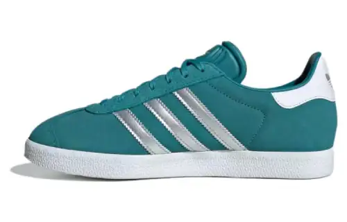 Adidas Wmns Gazelle 'Arctic Fusion Silver Metallic'