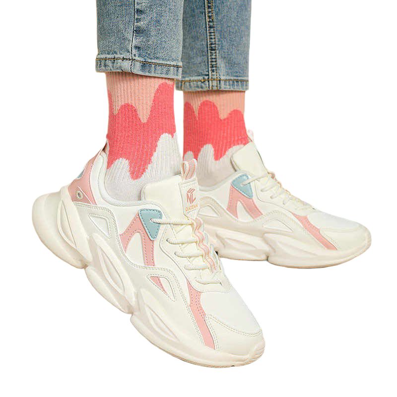 QIAODAN Slip Resistant Slip Resistant Low top Running Shoes Women’s White Pink