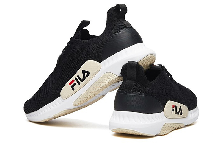 FILA FUSION Fantastic Textile, Mesh Low top Running Shoes Women’s Black White