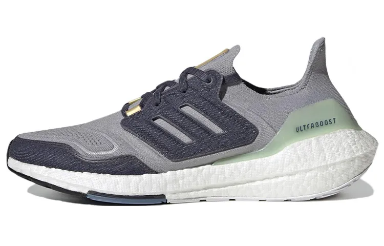 UltraBoost 22 Adidas 'Halo Silver'