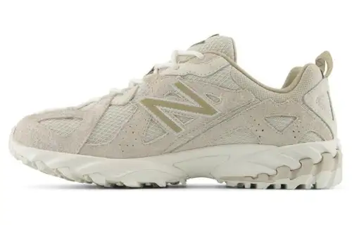 New Balance 610 'Moonbeam' Sneakers