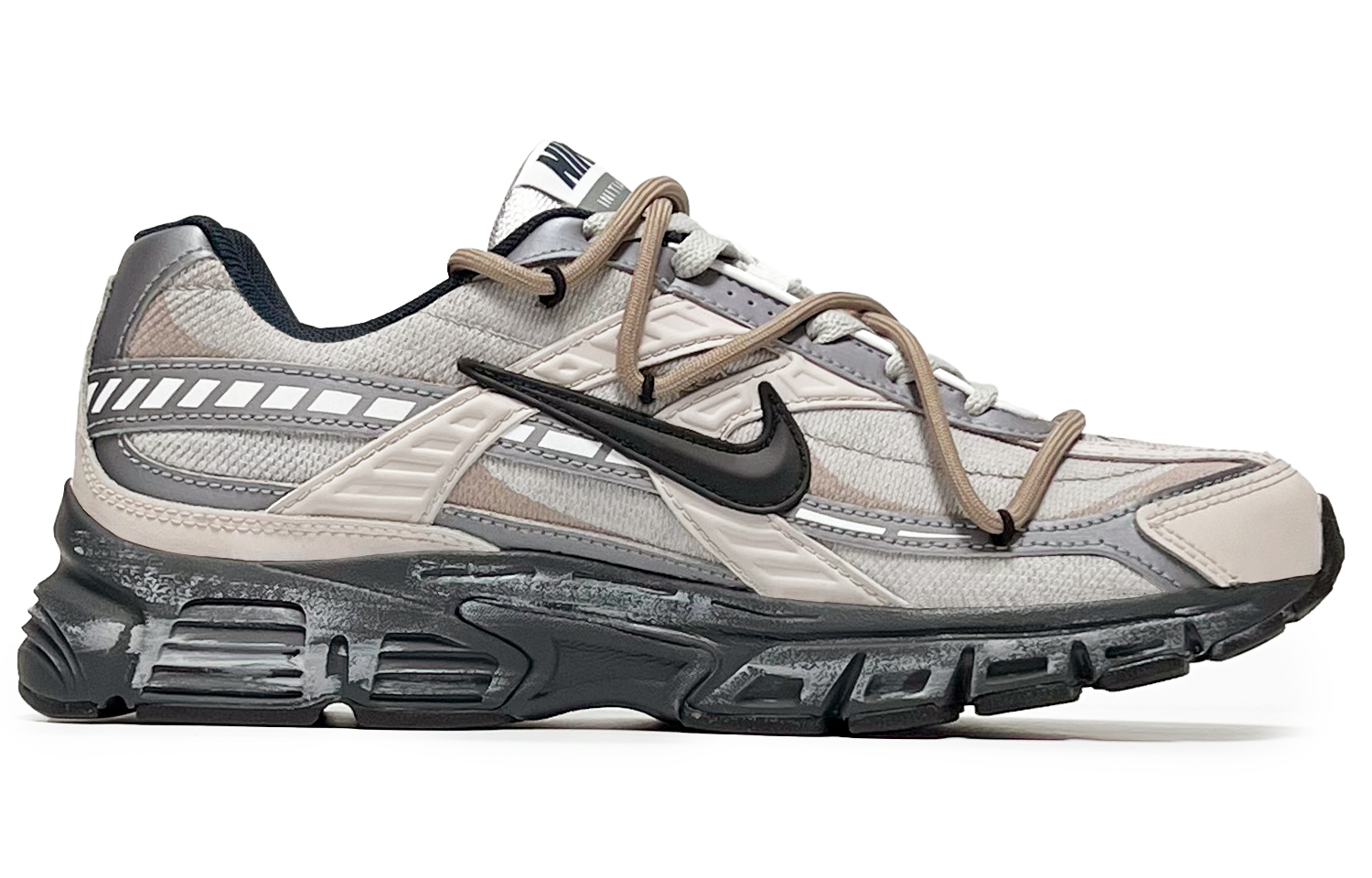 Nike Initiator Cushioning Low top Running Shoes Men’s Brown