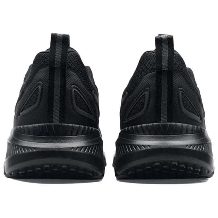 XTEP Coverage Slip Resistant Low top Casual Running Shoes Men’s Black