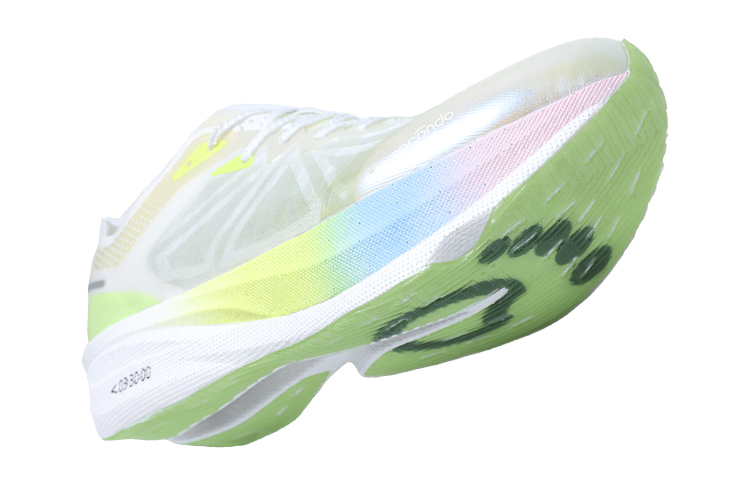 Macondo Low top Running Shoes Men’s