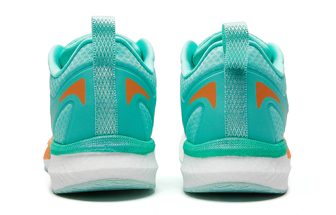 VOIT Running Shoes Unisex Low Top Light Green